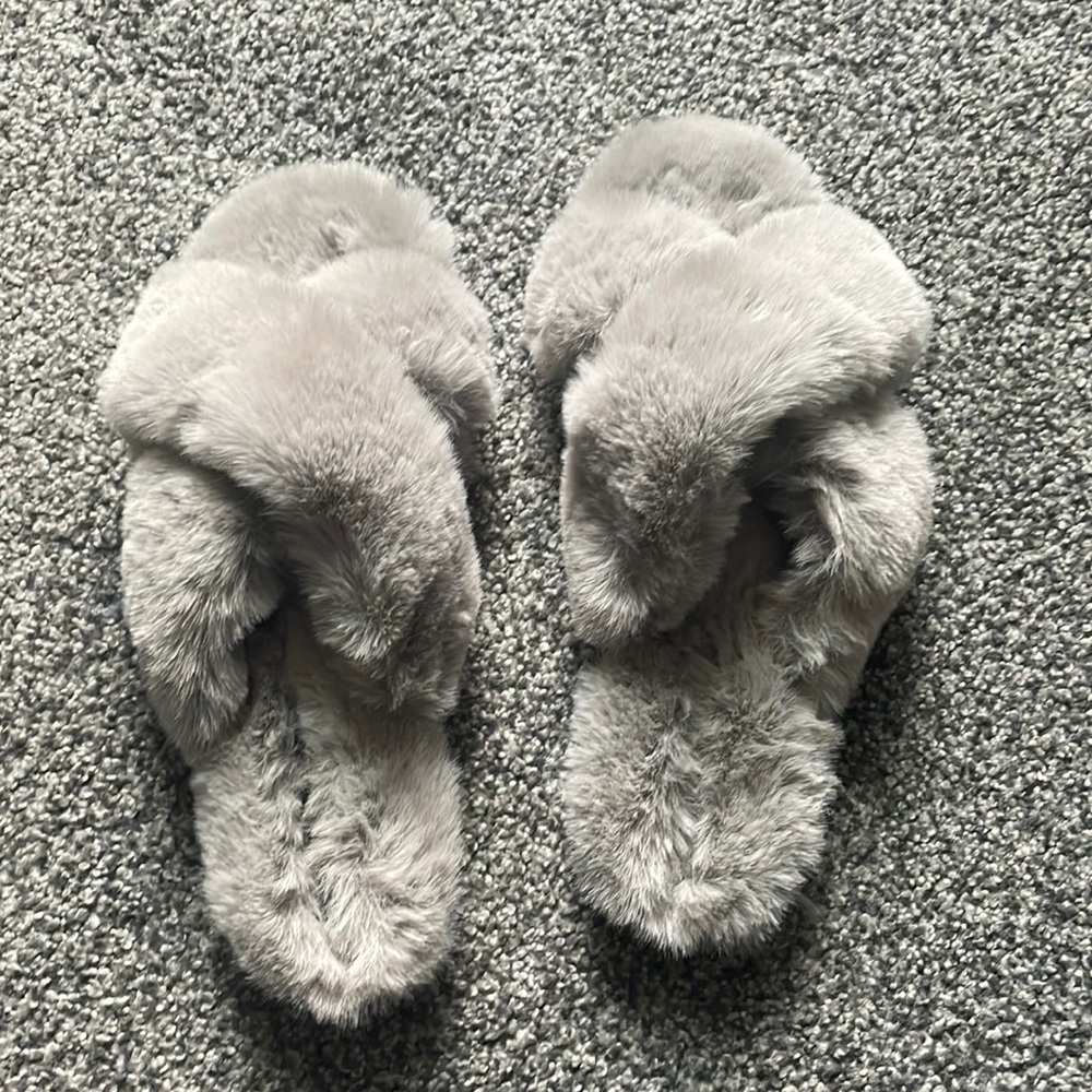 Never worn slippers
